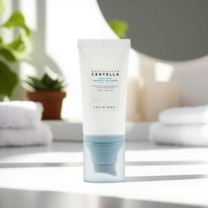 SKIN1004 Madagascar Centella Hyalu-Cica Water-Fit Sun Serum